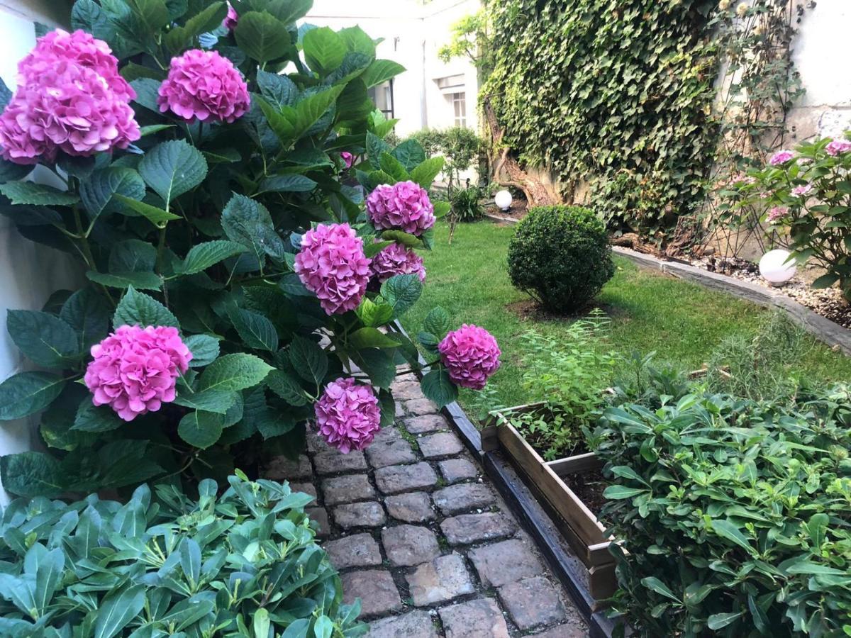 Bulles De Loire Bed & Breakfast Saumur Exterior foto